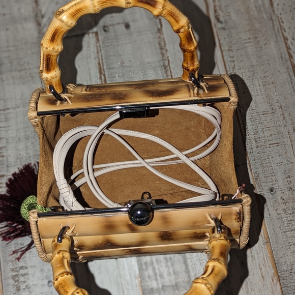 WaiWai Bamboo Tassel Handbag - Picture 10 of 10